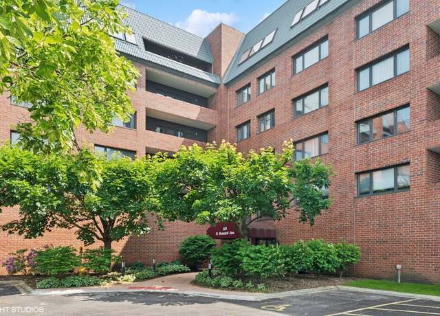 Property at 101 Summit Ave #305, Park Ridge, IL 60068, 2 beds, 2 baths