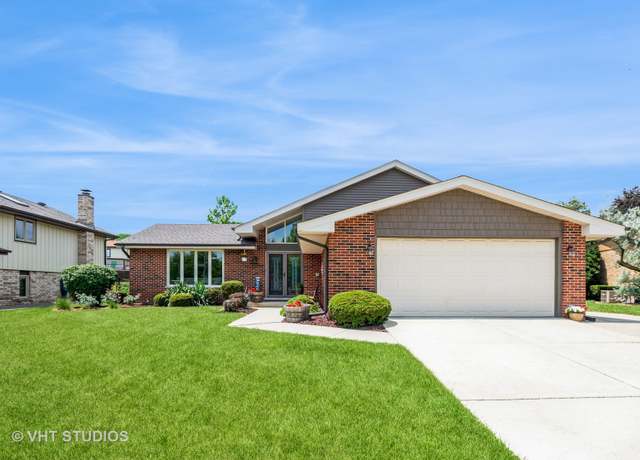 Property at 15330 Teebrook Dr, Orland Park, IL 60462, 3 beds, 2 baths