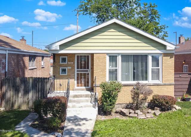 Property at 3638 W 84th St, Chicago, IL 60652, 3 beds, 2 baths