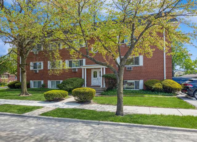 Property at 727 S Maple Ave #301, Oak Park, IL 60304, 1 bed, 1 bath