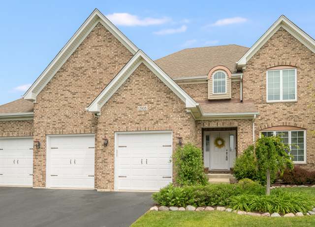 Property at 12908 Timber Wood Cir, Plainfield, IL 60585, 5 beds, 4.5 baths