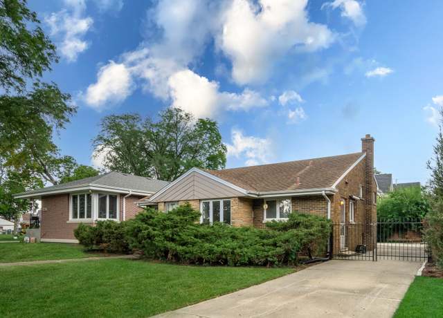 Property at 1625 S Ashland Ave, Park Ridge, IL 60068, 3 beds, 2 baths