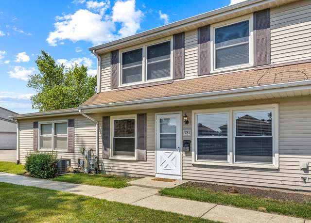 Property at 1781 Queensbury Cir, Hoffman Estates, IL 60169, 3 beds, 1.5 baths