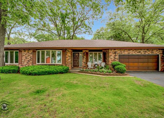 Property at 20 Deerfield Ave, Kankakee, IL 60901, 3 beds, 2.5 baths