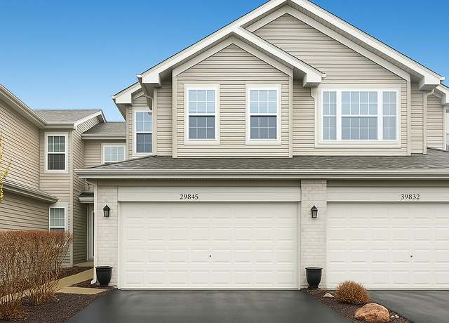 Property at 39835 N Long Dr, Antioch, IL 60002, 2 beds, 2.5 baths