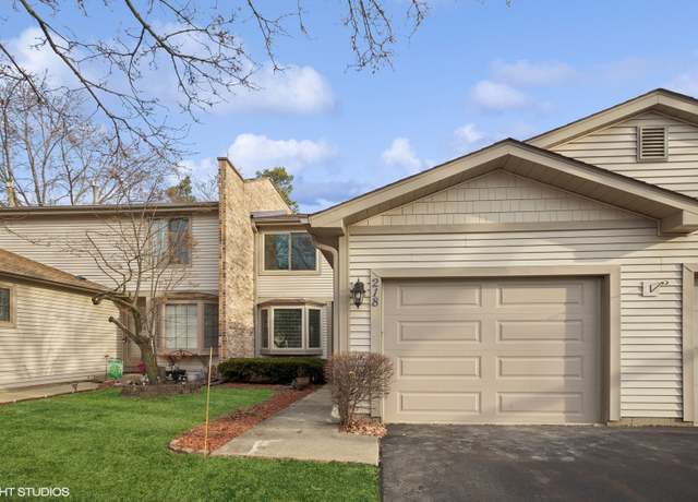 Property at 218 E Forest Knoll Dr, Palatine, IL 60074, 2 beds, 1.5 baths
