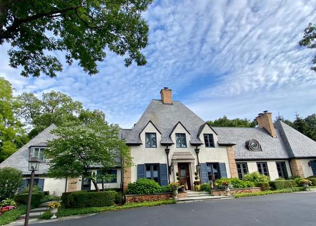 Property at 690 S Ridge Rd, Lake Forest, IL 60045, 5 beds, 7 baths