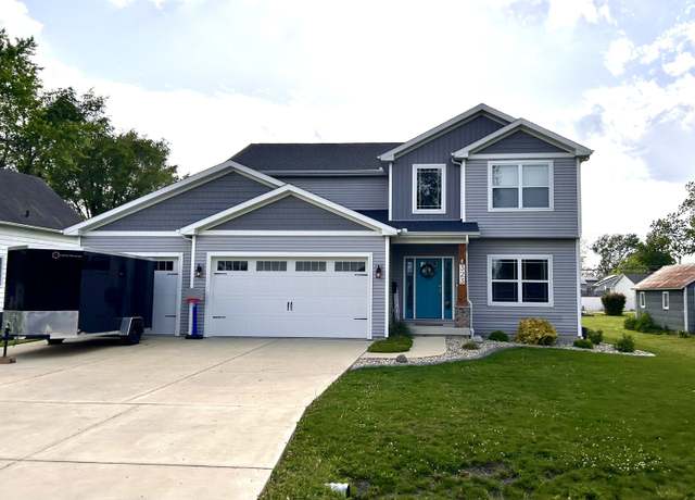 Property at 323 S Guthrie St, Gibson City, IL 60936, 5 beds, 3.5 baths