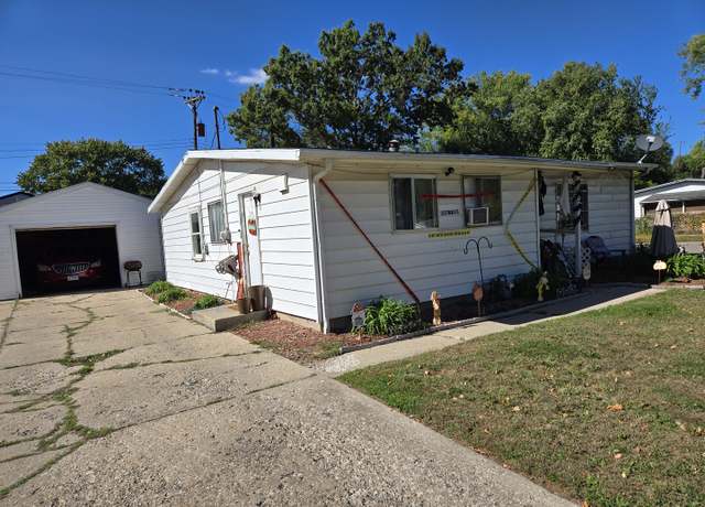 Property at 3128 Alida St, Rockford, IL 61101, 3 beds, 1 bath