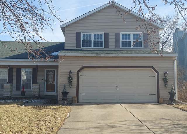 Property at 256 Homewood Dr, Bolingbrook, IL 60440, 3 beds, 2.5 baths