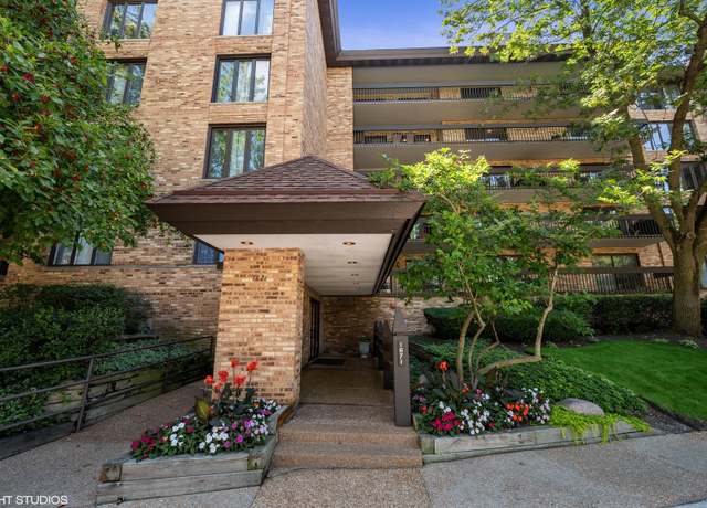 Property at 1671 Mission Hills Rd #503, Northbrook, IL 60062, 2 beds, 3 baths