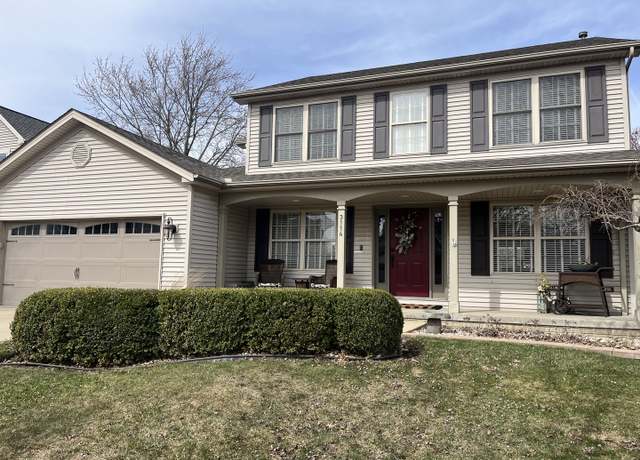 Property at 3114 Auburn Dr, Bloomington, IL 61704, 4 beds, 3.5 baths
