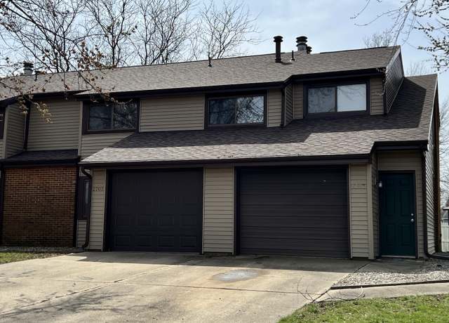 Property at 2705 Heritage Dr #2705, Champaign, IL 61822, 2 beds, 1.5 baths