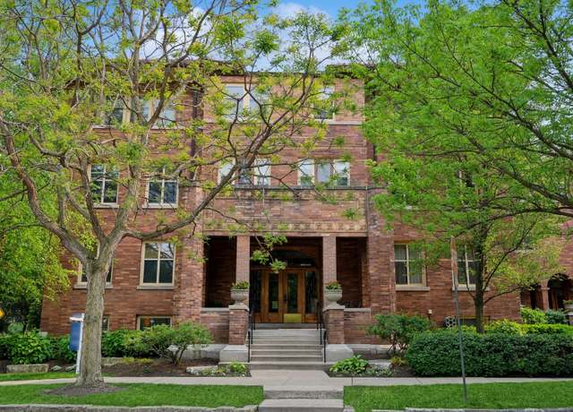 Property at 502 Lee St #3, Evanston, IL 60202, 4 beds, 2 baths