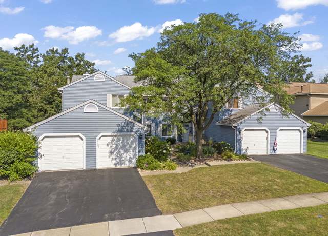 Property at 2482 Brunswick Cir Unit A1, Woodridge, IL 60517, 2 beds, 1 bath