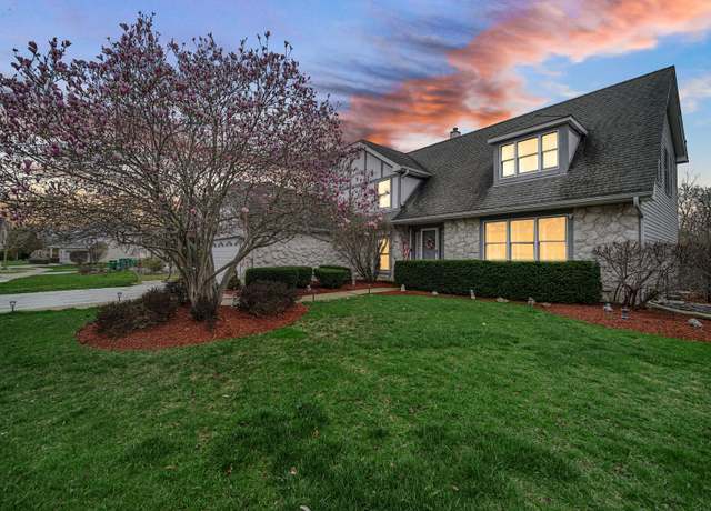 Property at 440 Meyerson Way, Wheeling, IL 60090, 4 beds, 2.5 baths