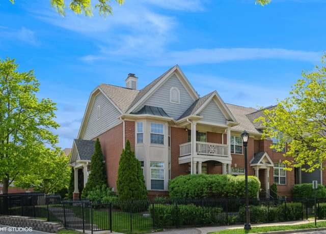 Property at 6247 Lincoln Ave Unit 6-3, Morton Grove, IL 60053, 2 beds, 2.5 baths