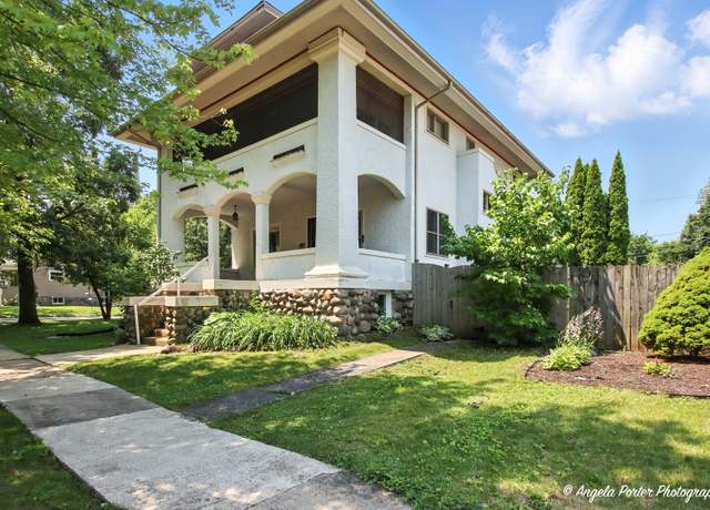 Property at 1100 N Hart St, Harvard, IL 60033, 4 beds, 2 baths
