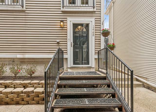 Property at 1443 N Mohawk St #4, Chicago, IL 60610, 3 beds, 2.5 baths
