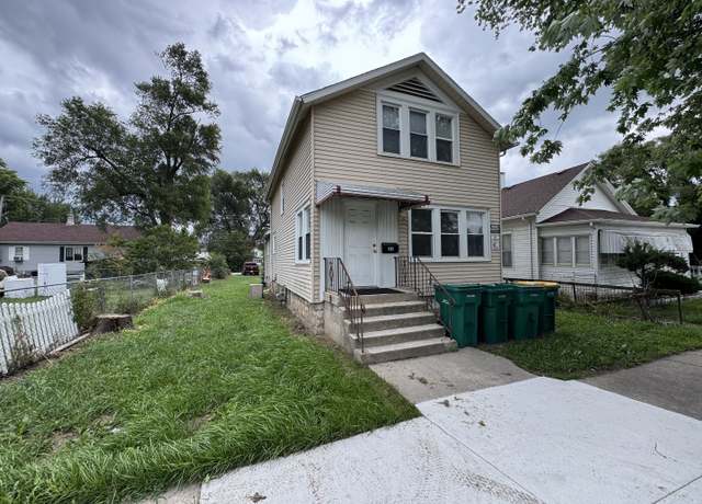Property at 304 S Desplaines St, Joliet, IL 60436, 3 beds, 1.5 baths