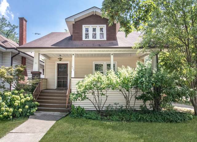 Property at 929 Garden St, Park Ridge, IL 60068, 3 beds, 1 bath