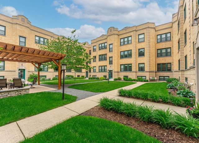 Property at 4023 N Mozart St #3, Chicago, IL 60618, 2 beds, 1 bath