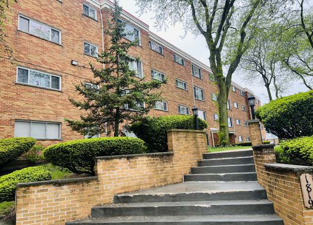 Property at 6220 N Ridge Ave Unit S302, Chicago, IL 60660, 2 beds, 1.5 baths