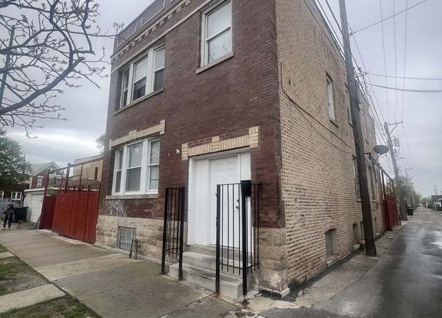 Property at 3945 W Augusta Blvd, Chicago, IL 60651, 5 beds, 3 baths