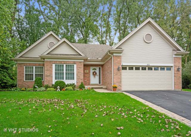 Property at 332 Oak Grove Cir, Wauconda, IL 60084, 3 beds, 2 baths