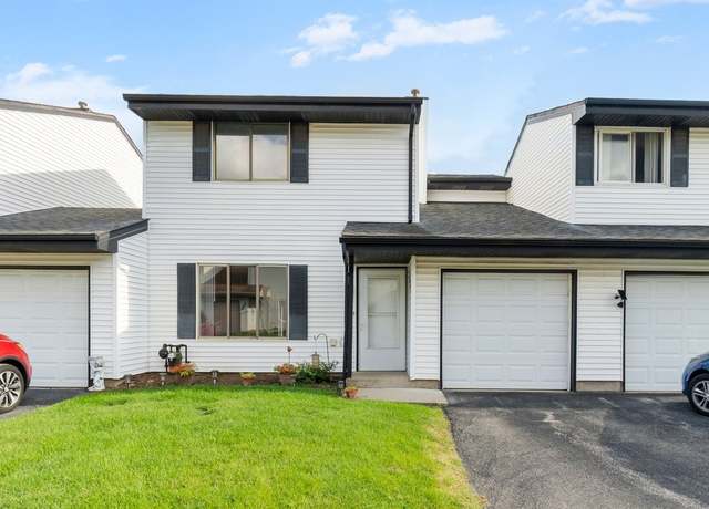Property at 2505 Lotus Ln, Crest Hill, IL 60403, 3 beds, 1.5 baths