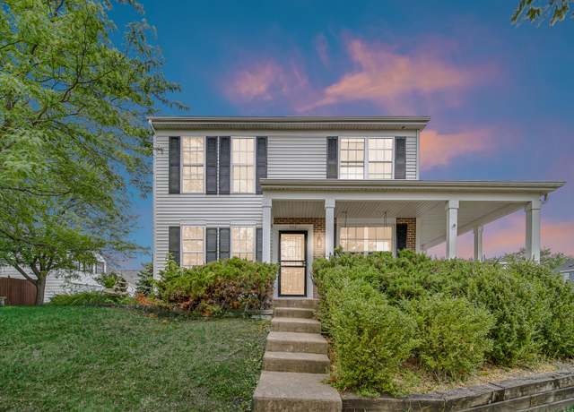 Property at 902 Serendipity Dr, Aurora, IL 60504, 3 beds, 2.5 baths
