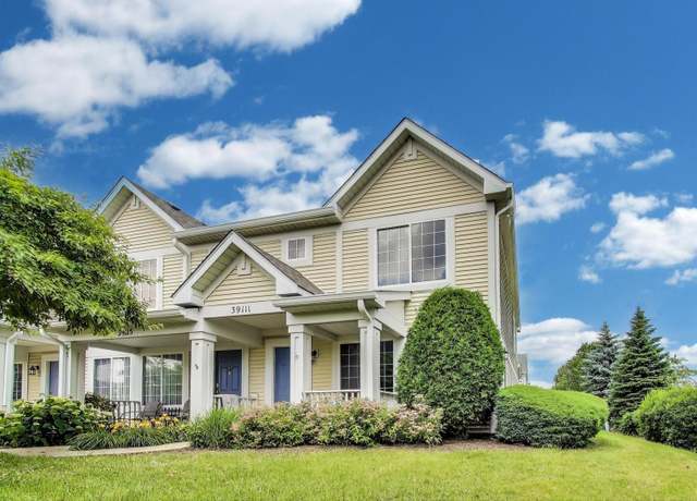 Property at 39111 N Aberdeen Ln #39111, Beach Park, IL 60087, 2 beds, 2.5 baths