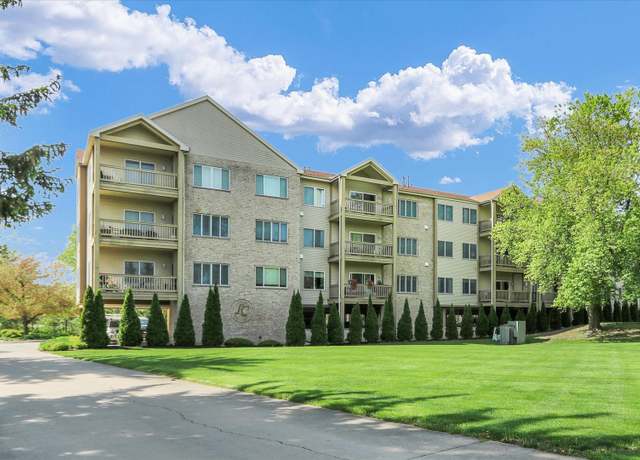 Property at 3801 Clubhouse Dr #103, Champaign, IL 61822, 3 beds, 2 baths