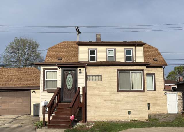 Property at 11319 S Green Bay Ave, Chicago, IL 60617, 3 beds, 1.5 baths