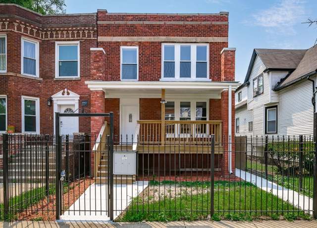 Property at 4907 W Walton St, Chicago, IL 60651, 6 beds, 3 baths