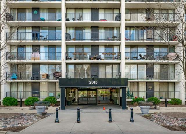Property at 2015 S Finley Rd #207, Lombard, IL 60148, 2 beds, 2 baths