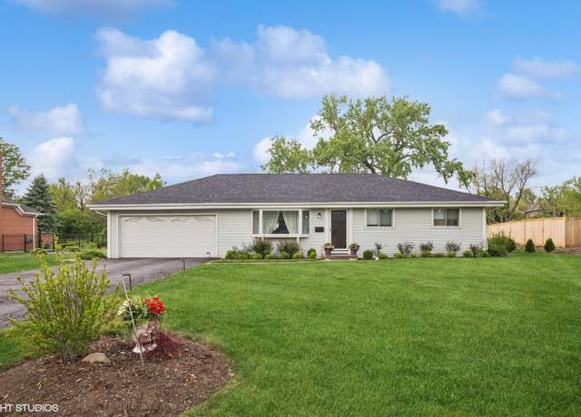 Property at 2050 Beechnut Rd, Northbrook, IL 60062, 3 beds, 2 baths