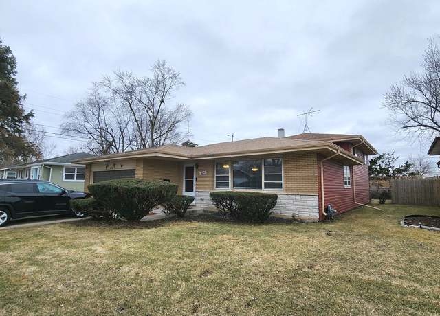 Property at 16856 S Wausau Ave, South Holland, IL 60473, 3 beds, 2 baths