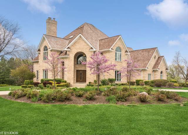 Property at 12 Forest Ln, South Barrington, IL 60010, 5 beds, 5.5 baths