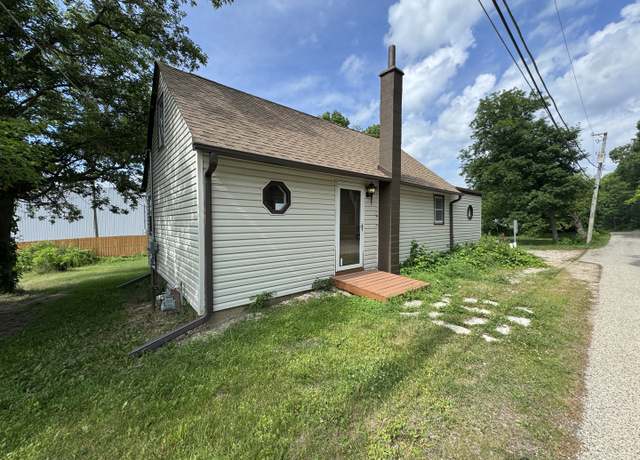 Property at 42309 N Woodbine Ave, Antioch, IL 60002, 2 beds, 1 bath