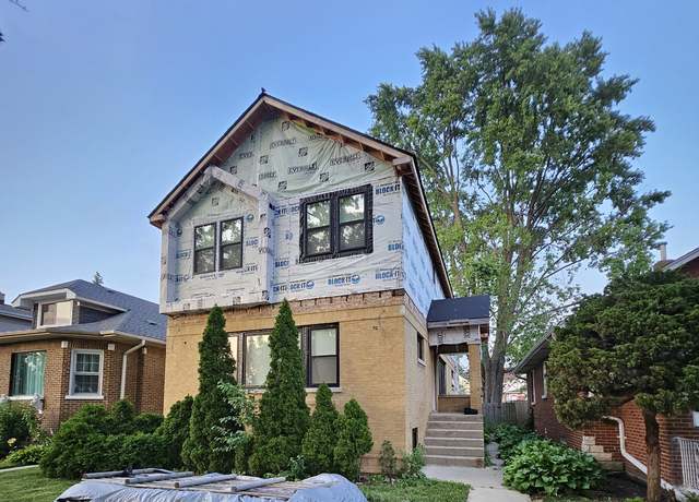 Property at 2035 S 11th Ave, Maywood, IL 60153, 4 beds, 3 baths