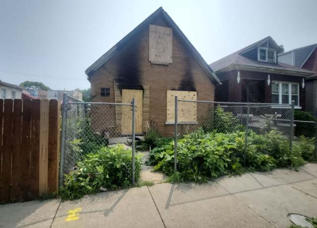 Property at 1017 N Avers Ave, Chicago, IL 60651, 3 beds, 1 bath