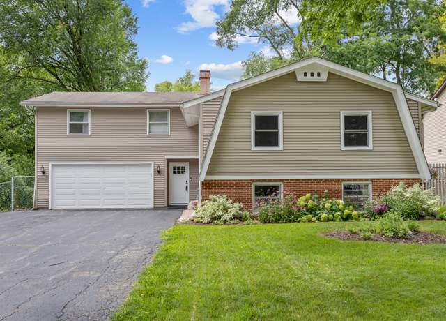 Property at 3217 Midway Dr, Island Lake, IL 60042, 5 beds, 3.5 baths