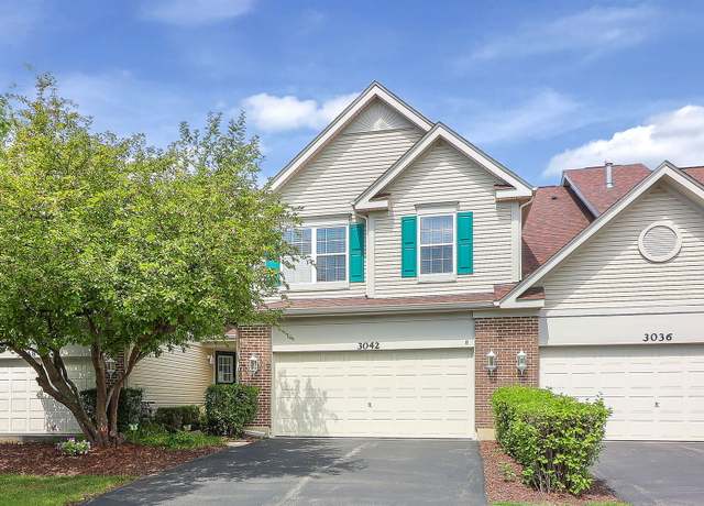 Property at 3042 Saint Michel Ln, St. Charles, IL 60175, 3 beds, 2.5 baths