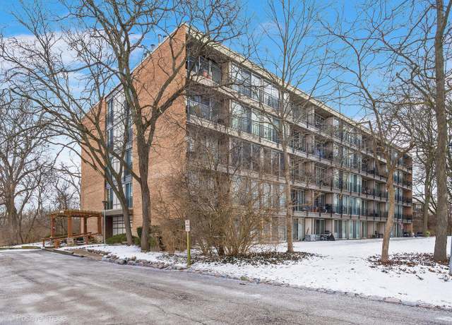 Property at 5820 Oakwood Dr Unit 5F, Lisle, IL 60532, 1 bed, 1 bath