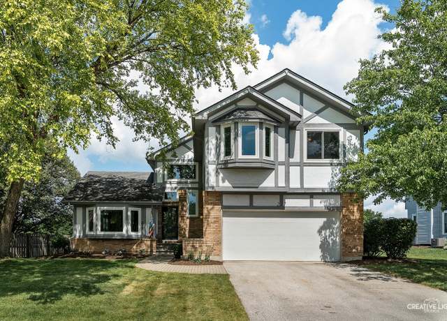 Property at 217 Cortez Ct, Naperville, IL 60563, 4 beds, 2.5 baths