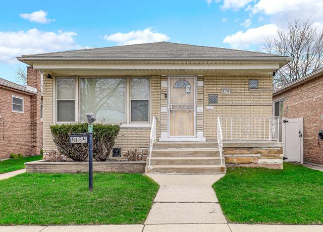 Property at 9134 S Marquette Ave, Chicago, IL 60617, 3 beds, 1 bath