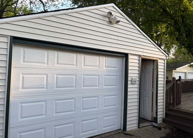 Property at 430 Spring Ave, Dekalb, IL 60115, 3 beds, 1 bath
