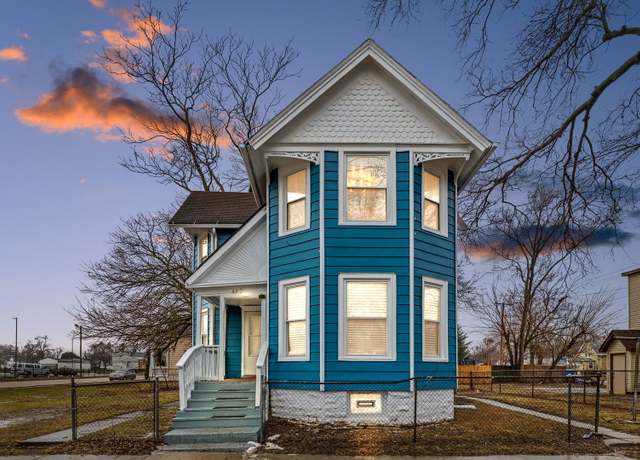 Property at 480 E Birch St, Kankakee, IL 60901, 4 beds, 2 baths