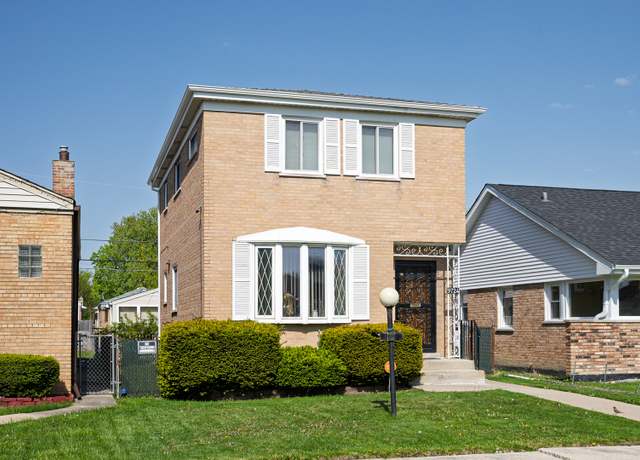 Property at 9724 S Princeton Ave, Chicago, IL 60628, 3 beds, 1.5 baths